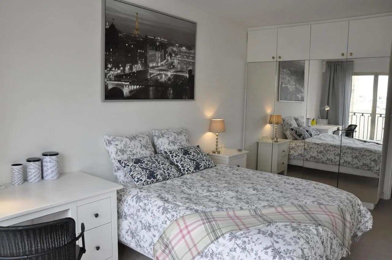 Top Location, Unique Brightness, Space And Comfort For An Unforgettable * Paris